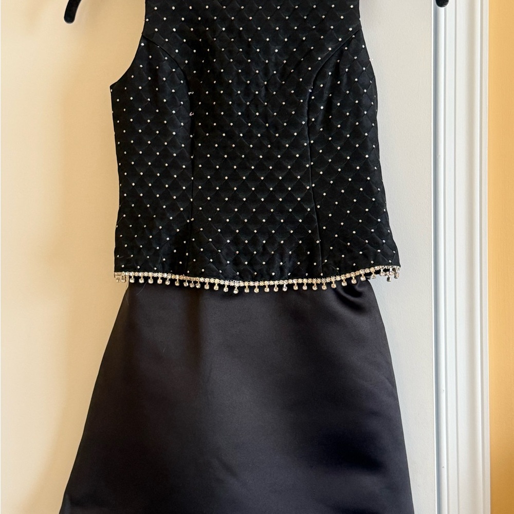 Elegant Black Sleeveless Dress with Rhinestone Accents